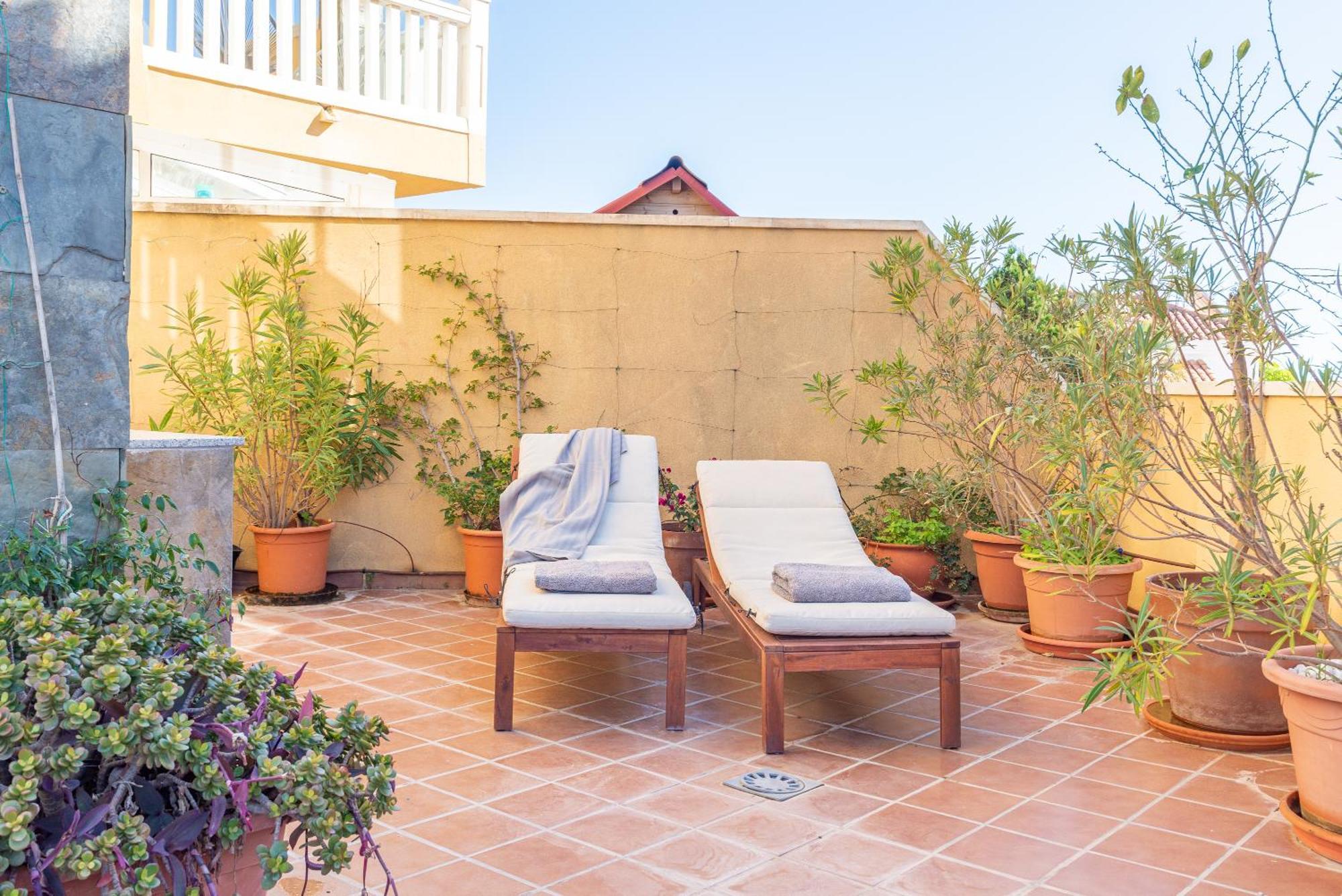 Apartment Lovely Higueron *