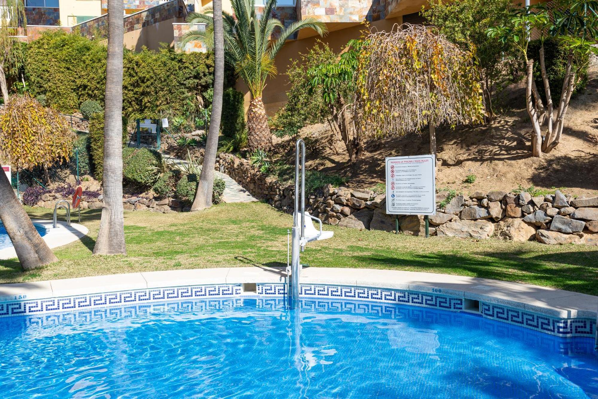 Lovely Higueron Apartment Benalmadena
